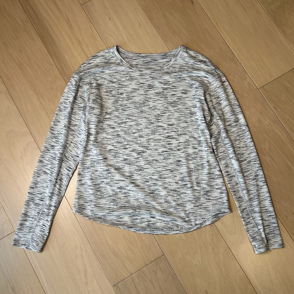 Lululemon Meant To Move Shirt Long Sleeve In White Black Women’s M/L